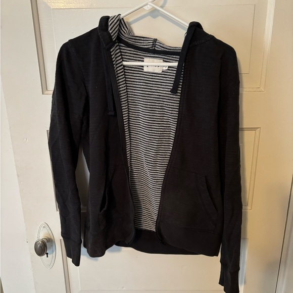 Pact hoodie - Picture 2 of 3